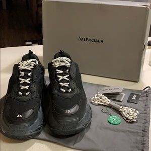 Balenciaga triple s clear sole black size45 (12us)